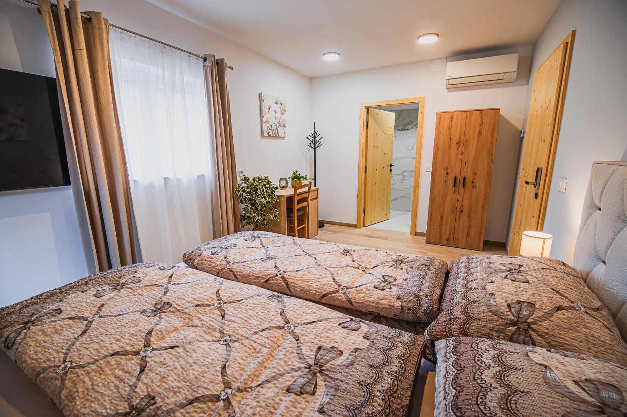 B&B Mio Nonno Rooms Ljubljana Ex Bizeljcan Rooms ภายนอก รูปภาพ